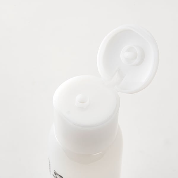 토키와 약품공업 나메라카혼포 두유 이소플라본 더 촉촉한 화장수 NC 200mL